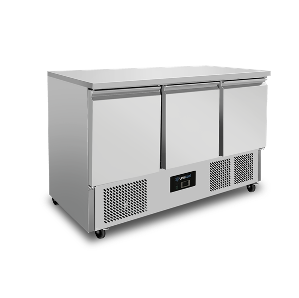 Koelwerkbank met 3 deuren B137 x D70 x H85cm